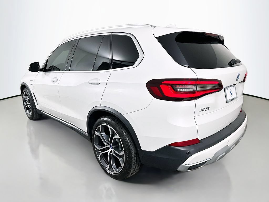Used 2022 BMW X5 xDrive45e w/ Climate Comfort Package AWD/4WD image 7