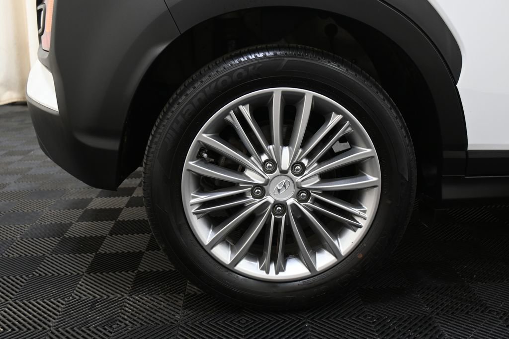 Used 2020 Hyundai Kona SEL Plus AWD/4WD image 38