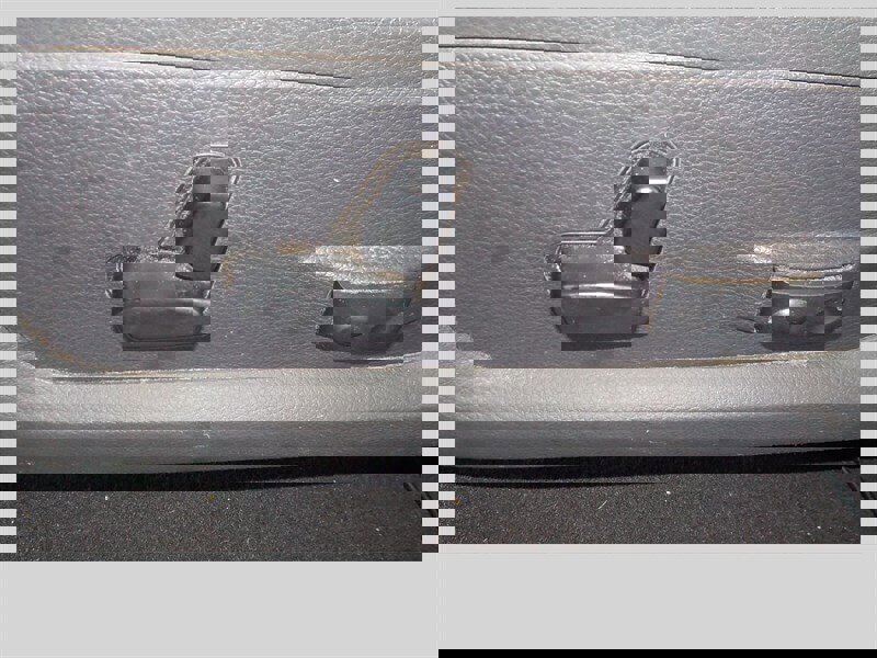 Used 2011 RAM 2500 SLT image 29