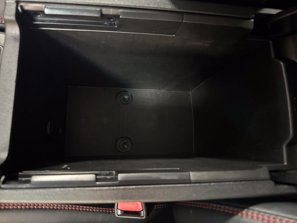Used 2015 Toyota Camry SE FWD image 26
