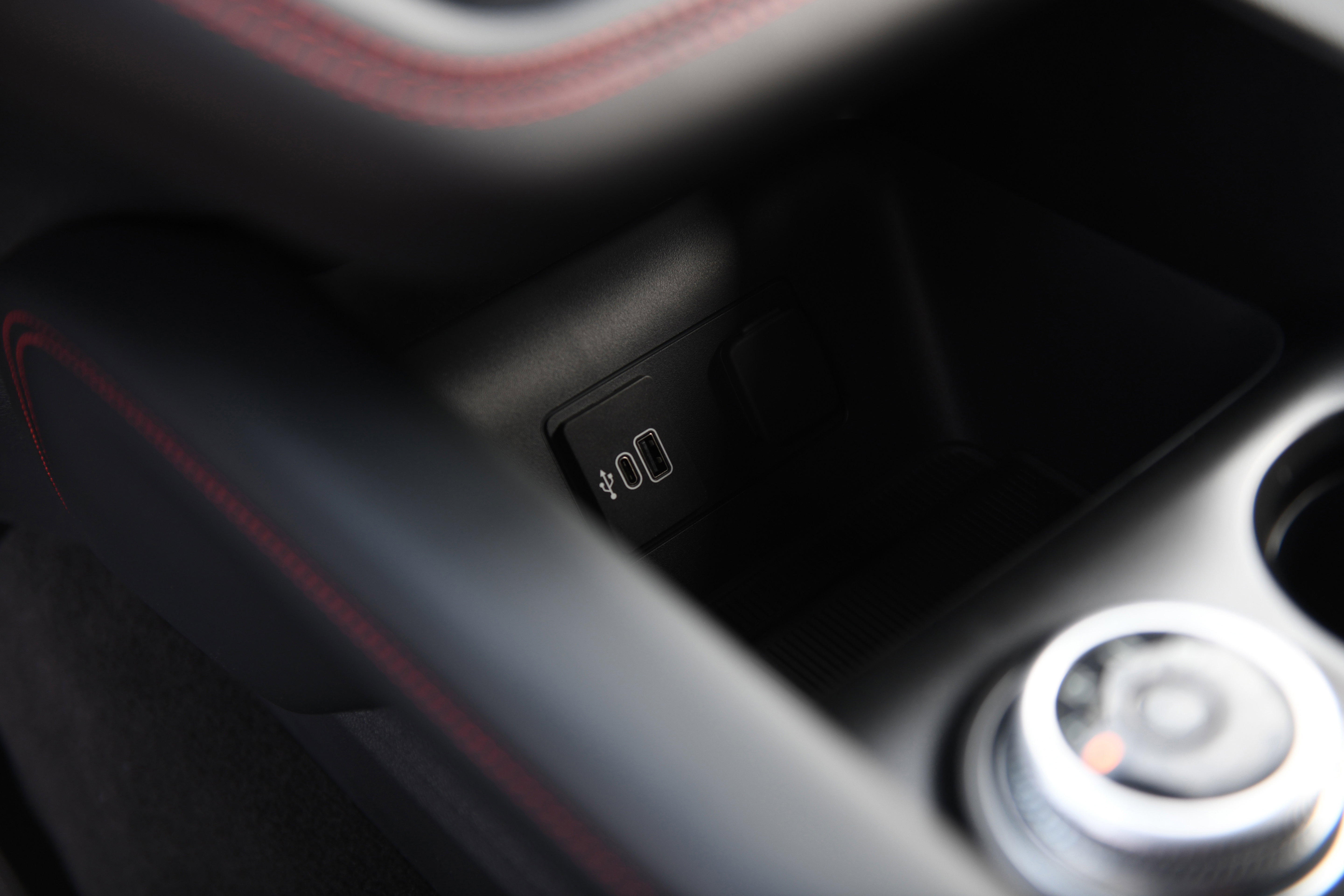 New 2026 Ford Explorer ST-Line w/ ST-Line Street Pack image 26