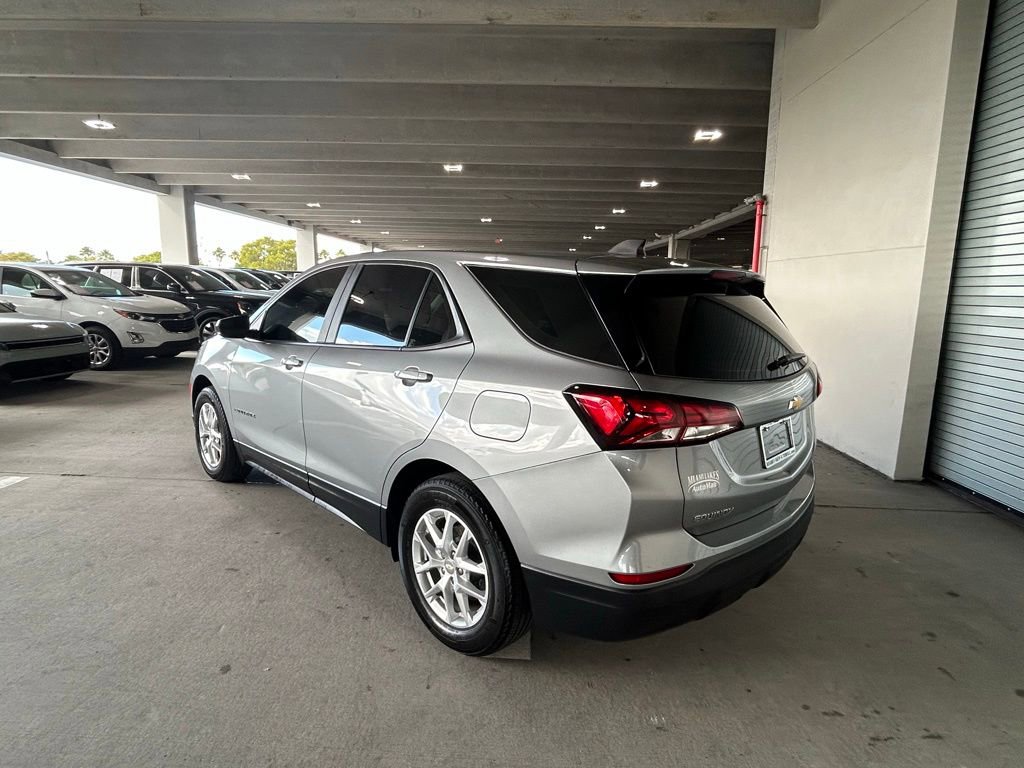 Used 2024 Chevrolet Equinox LS image 3