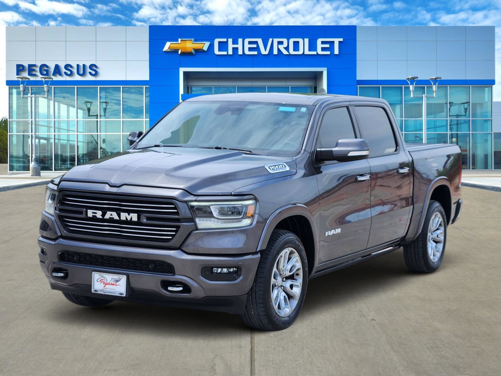 Used 2021 RAM 1500 Laramie w/ Laramie Southwest Edition RWD image 2