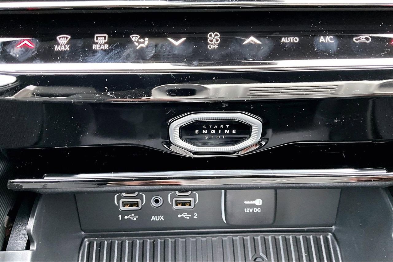 New 2026 Jeep Grand Cherokee Limited image 19