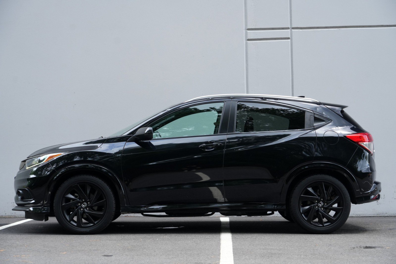 Used 2022 Honda HR-V Sport image 8