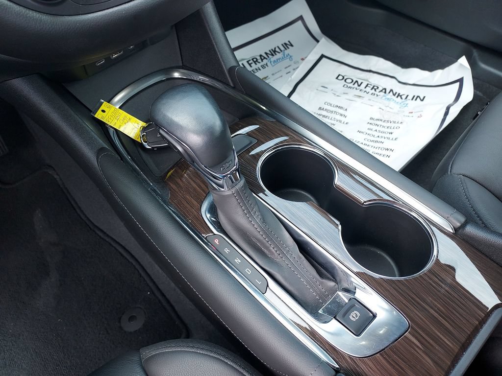 Used 2023 Chevrolet Malibu LT w/ Redline Edition FWD image 26