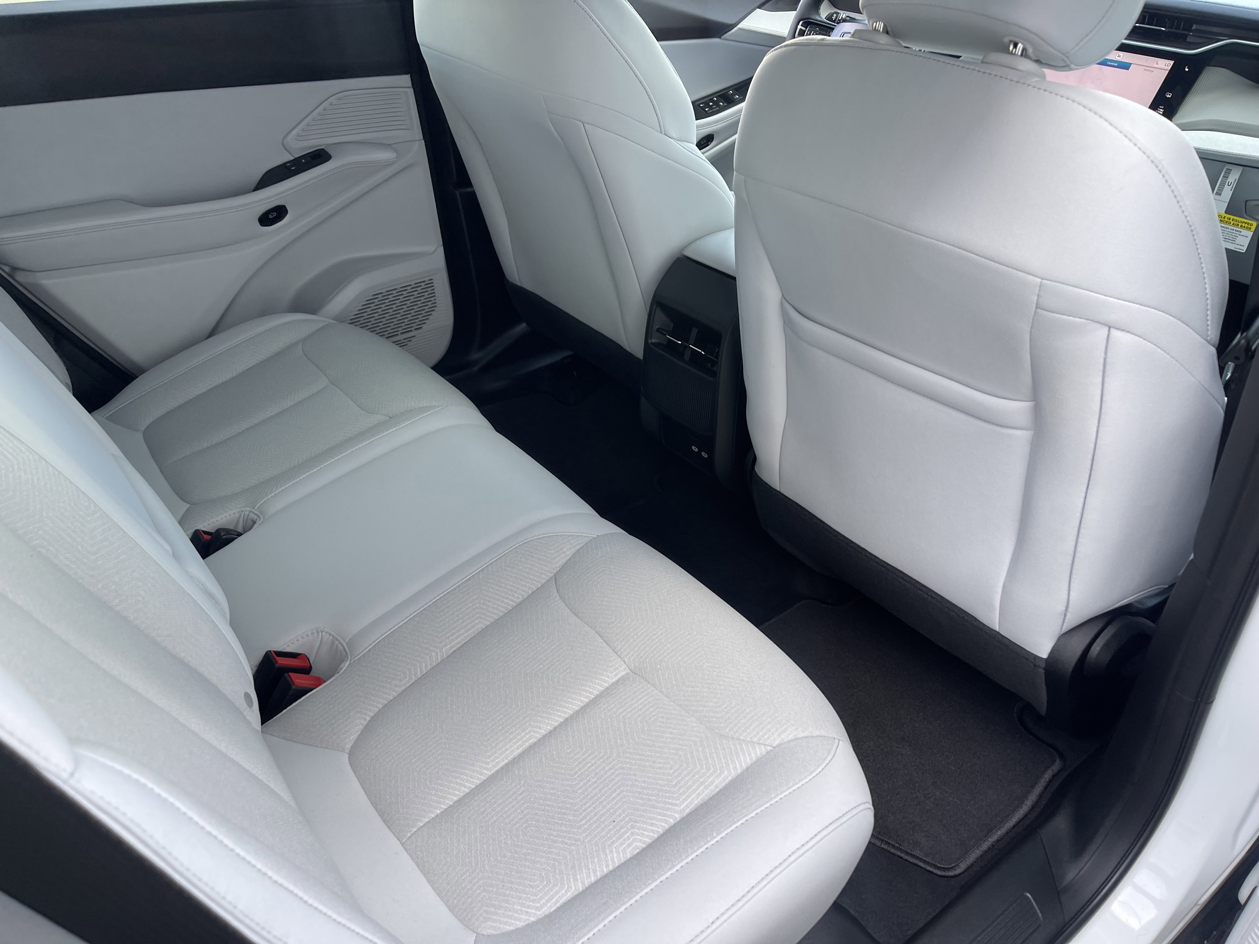 New 2026 Jeep Cherokee Laredo AWD/4WD image 23