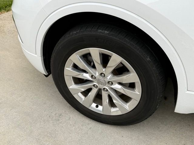 Used 2017 Buick Envision Essence AWD/4WD image 5