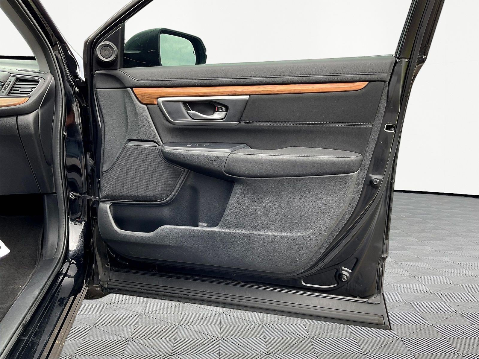 Used 2019 Honda CR-V EX image 28