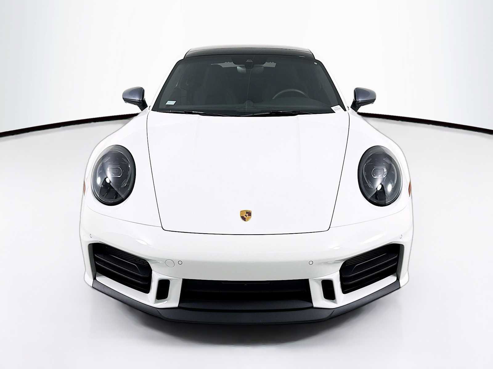 Certified 2025 Porsche 911 Carrera T RWD image 6
