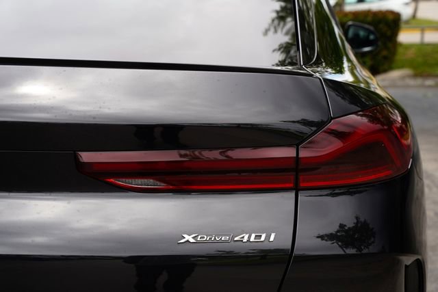 Used 2022 BMW X6 xDrive40i AWD/4WD image 17