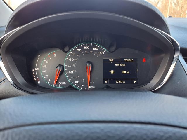 Used 2022 Chevrolet Trax LT w/ LT Convenience Package image 14