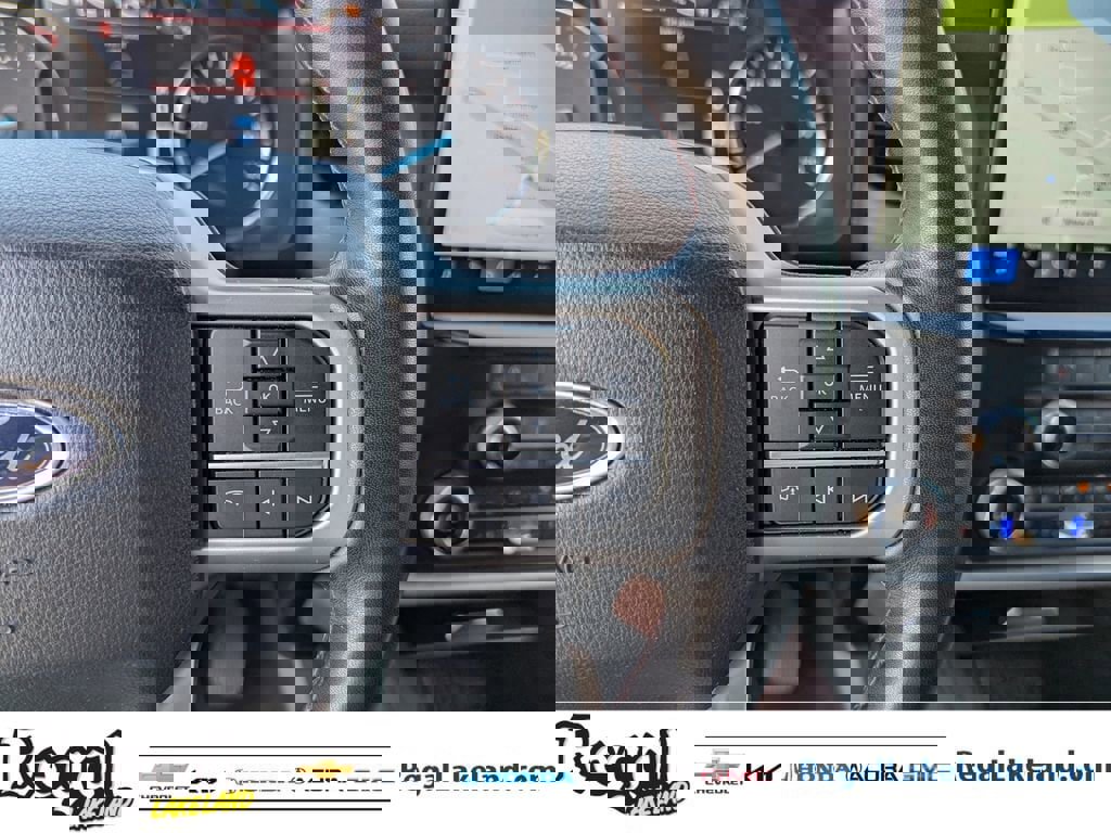 Used 2024 Ford Expedition Limited image 30