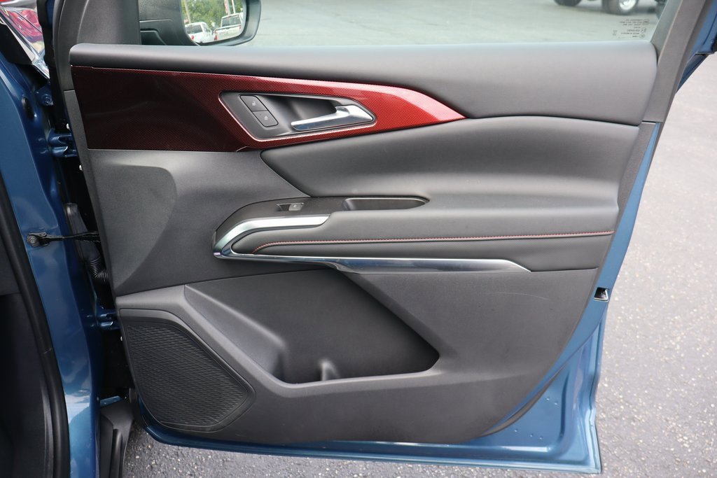 Used 2024 Chevrolet Traverse Z71 image 28