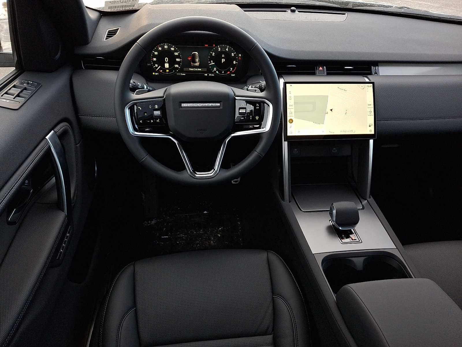 New 2026 Land Rover Discovery Sport Landmark image 9