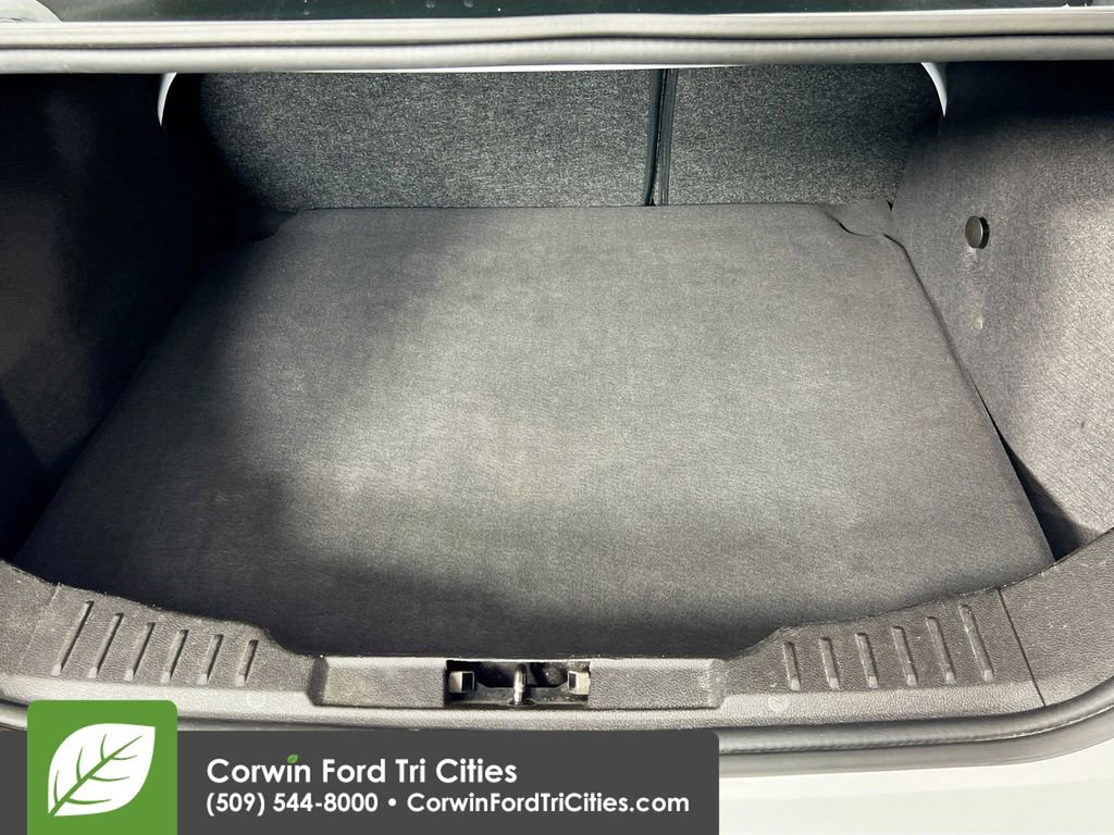 Used 2016 Ford Focus SE image 14