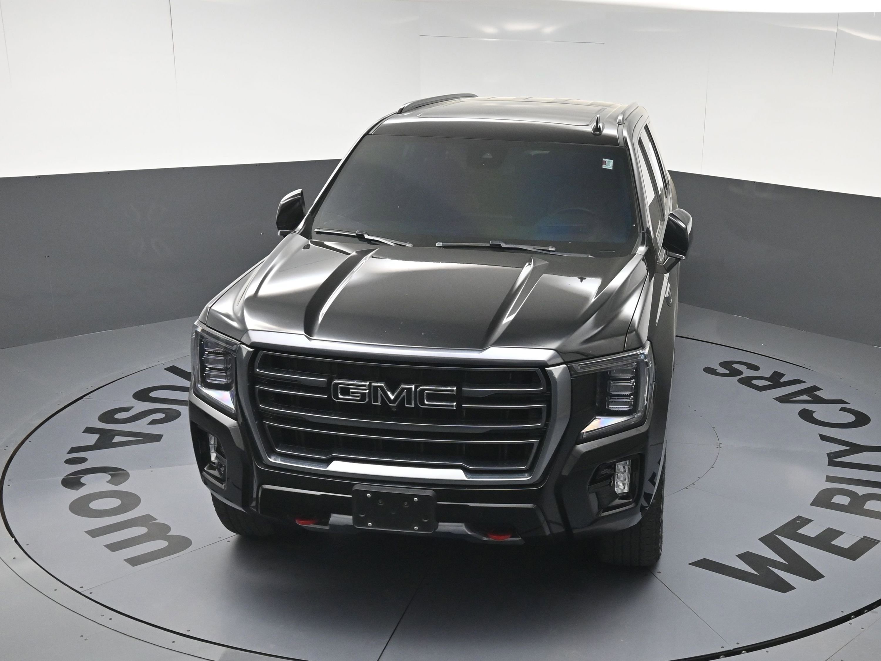 Used 2024 GMC Yukon AT4 w/ Technology Package image 31