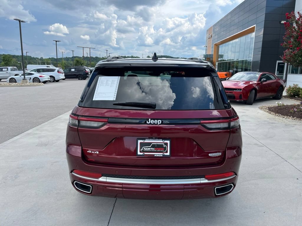Used 2025 Jeep Grand Cherokee Summit AWD/4WD image 22