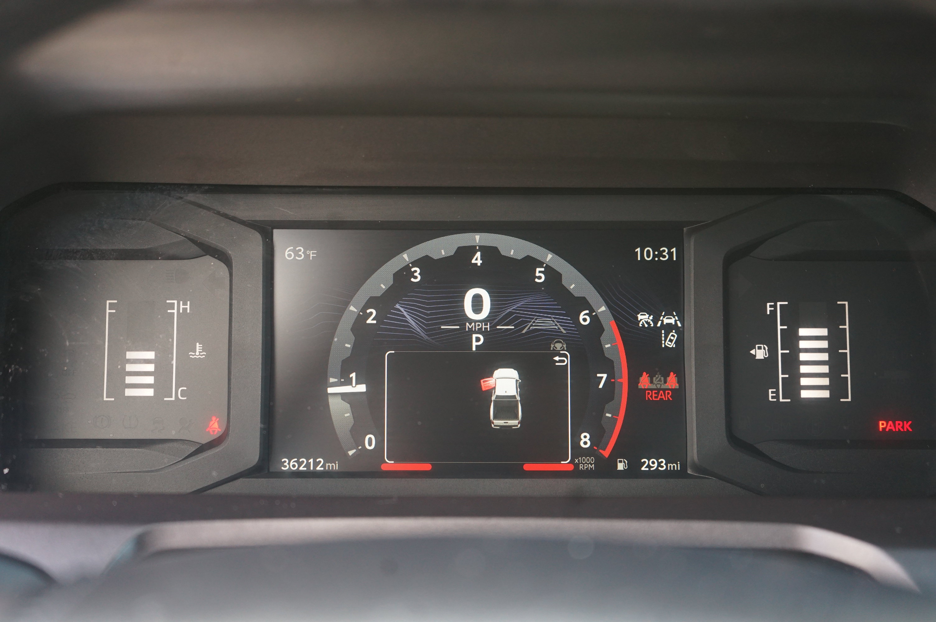 Used 2025 Toyota Tacoma SR5 AWD/4WD image 27