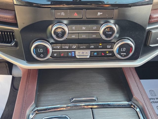 Used 2024 Ford Expedition Limited AWD/4WD image 20
