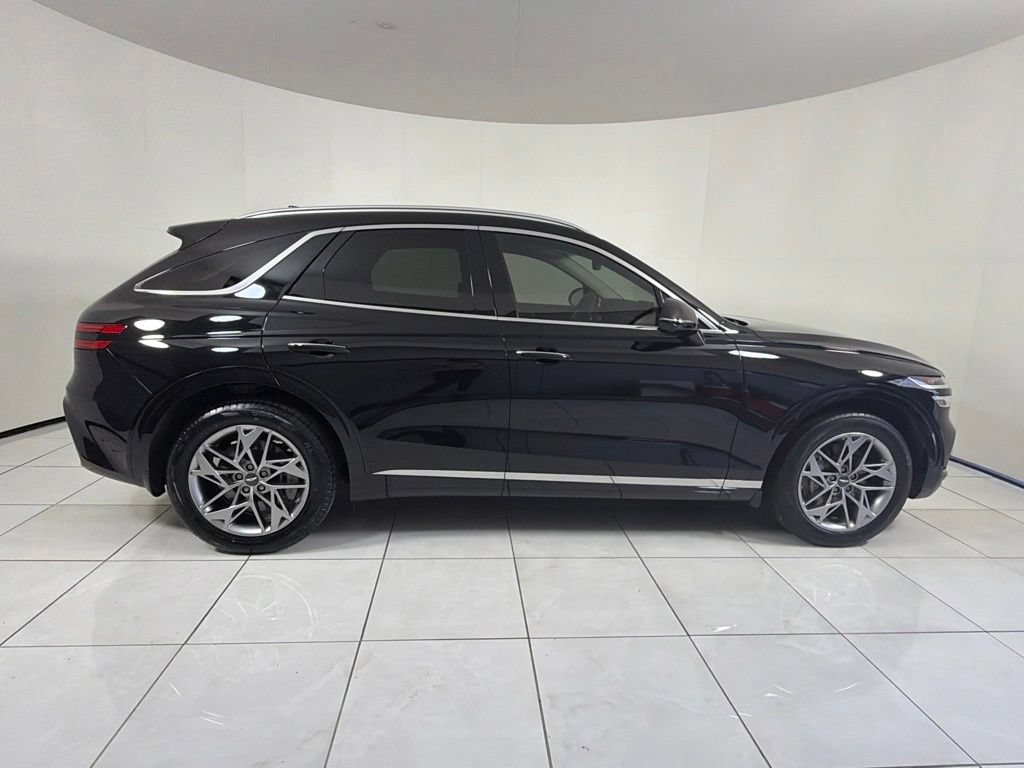 Used 2024 Genesis GV70 2.5T w/ Advanced Package AWD/4WD image 4