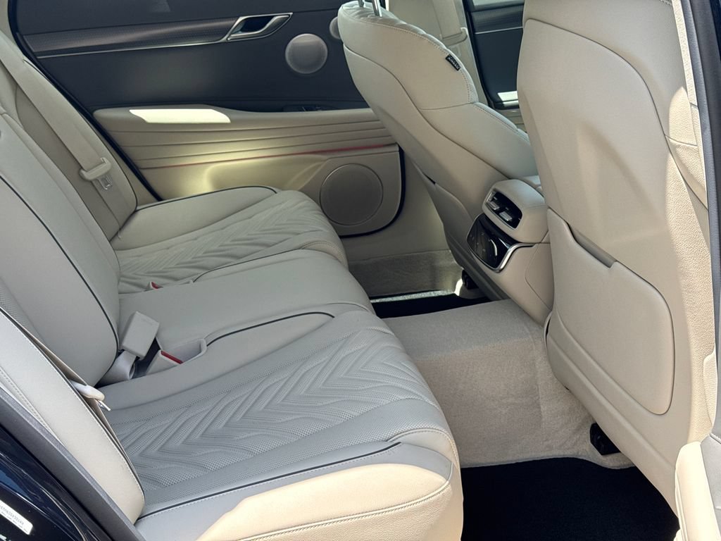 New 2027 Genesis G80 2.5T Sport Prestige AWD/4WD image 17