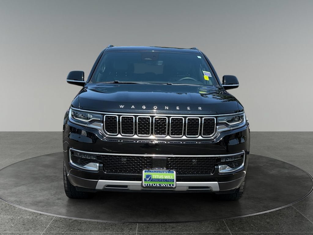 Used 2022 Jeep Wagoneer Series II AWD/4WD image 2
