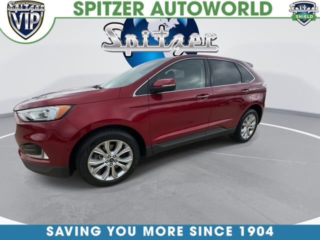 Used 2019 Ford Edge Titanium w/ Cold Weather Package AWD/4WD image 4