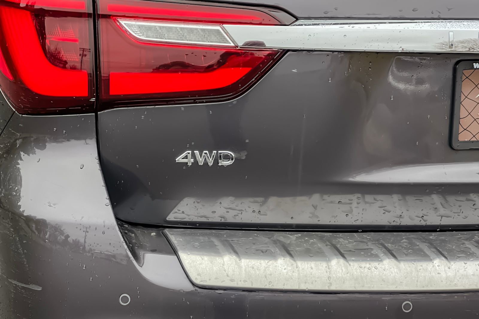 Used 2024 INFINITI QX80 Luxe image 40