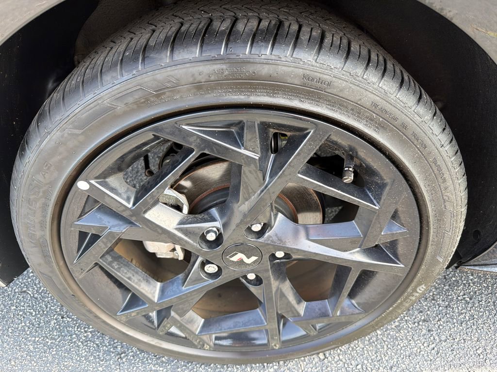 Used 2025 Hyundai Elantra N Line FWD image 17