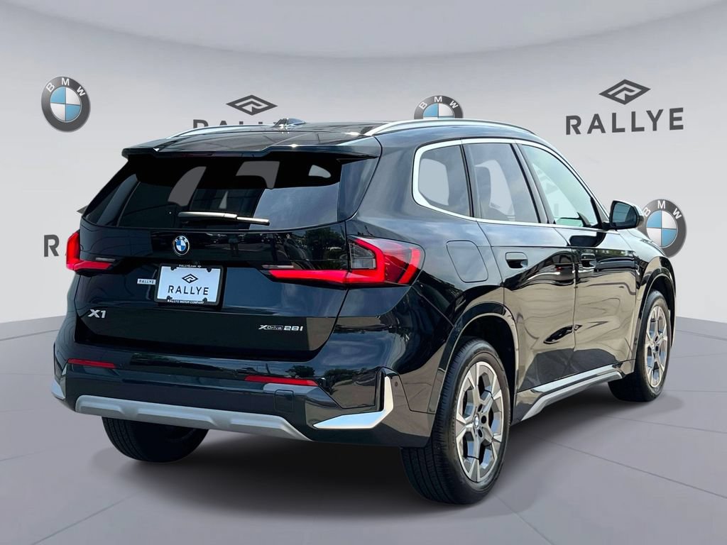 Used 2023 BMW X1 xDrive28i w/ Premium Package AWD/4WD image 5