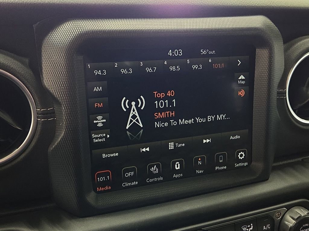 Used 2021 Jeep Gladiator Overland w/ Uconnect 4C Nav & Sound Group AWD/4WD image 18