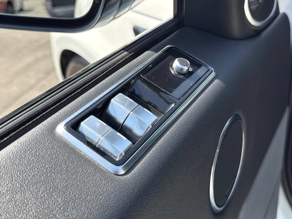 Used 2019 Land Rover Range Rover Sport HSE AWD/4WD image 19