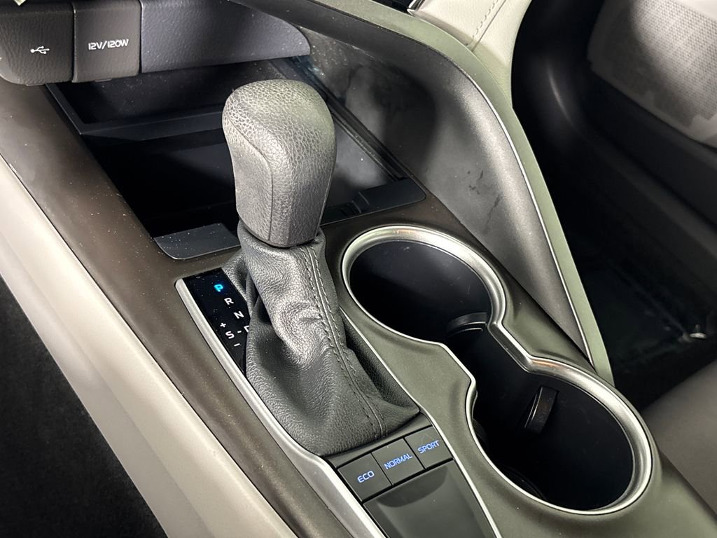 Certified 2024 Toyota Camry LE FWD image 23