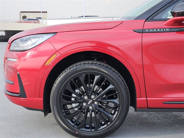 New 2026 Lincoln Corsair Premiere image 9