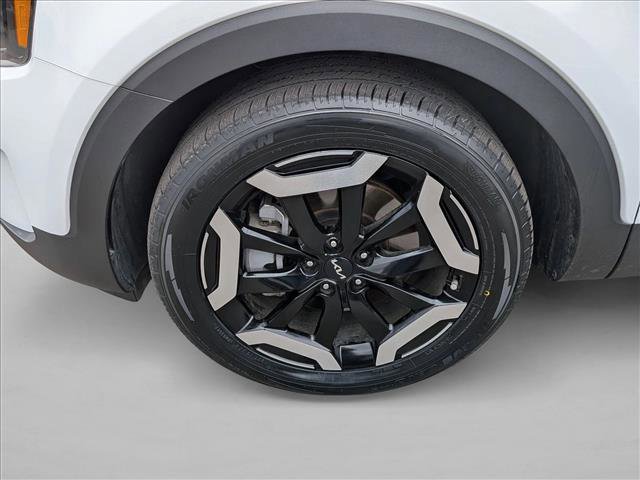 Used 2024 Kia Telluride EX FWD image 25