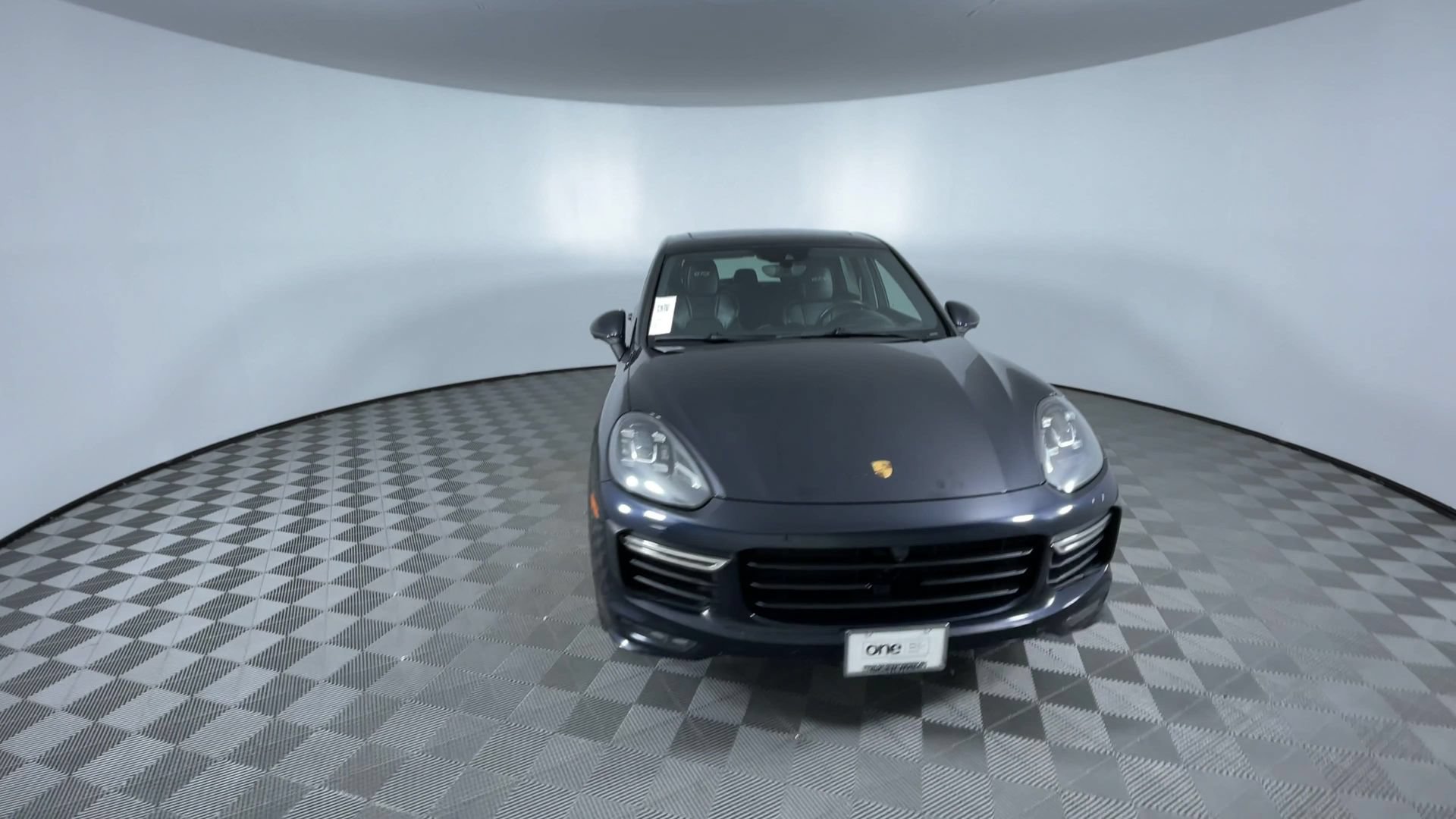 Used 2016 Porsche Cayenne GTS AWD/4WD image 3