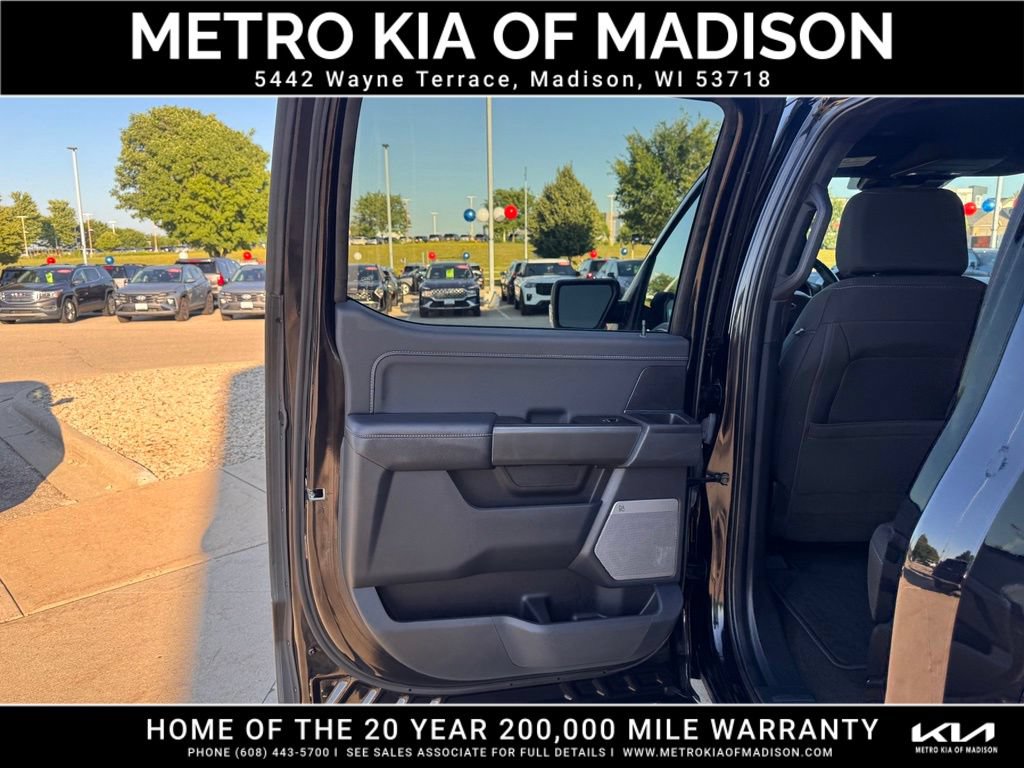 Used 2022 Ford F150 XLT w/ Equipment Group 302A High AWD/4WD image 27