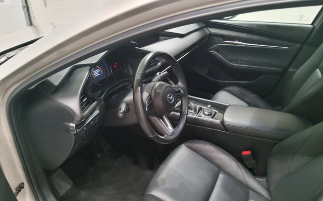 Used 2024 MAZDA MAZDA3 s image 14