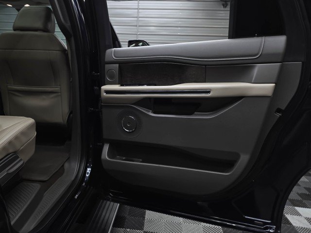 Used 2021 Ford Expedition Max Limited AWD/4WD image 40