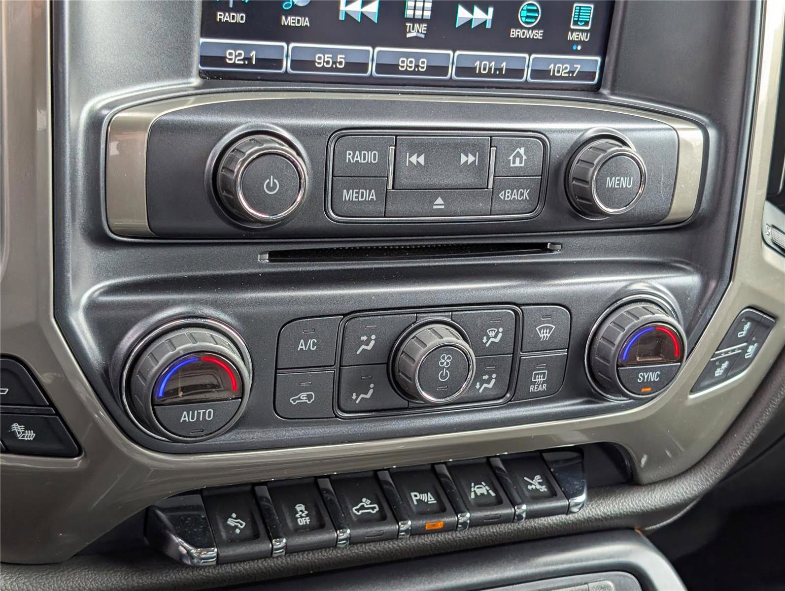 Used 2018 Chevrolet Silverado 1500 High Country w/ High Desert Package image 29