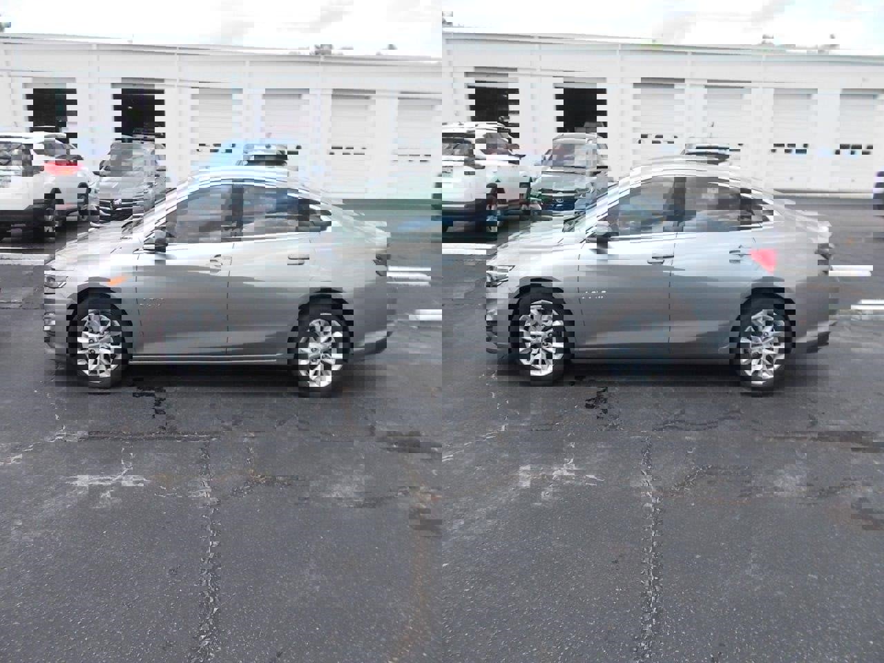 Used 2024 Chevrolet Malibu LT image 6