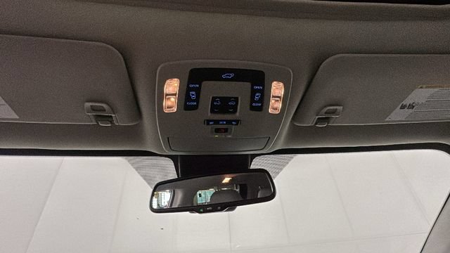 Used 2021 Toyota Sienna XLE FWD image 24