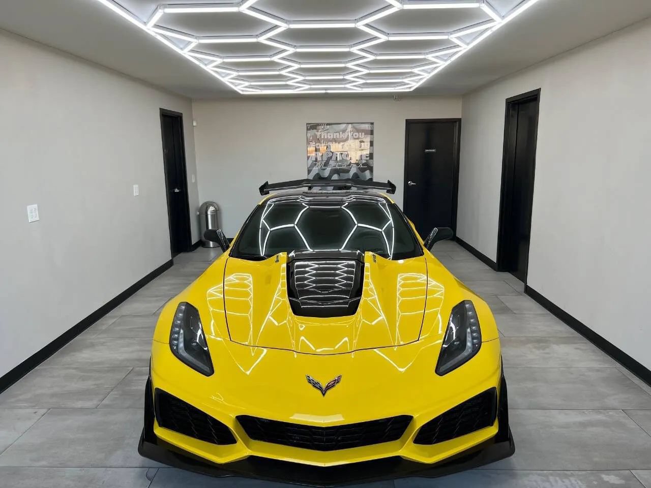 Used 2019 Chevrolet Corvette ZR1 w/ Chrome Badge Package RWD image 7