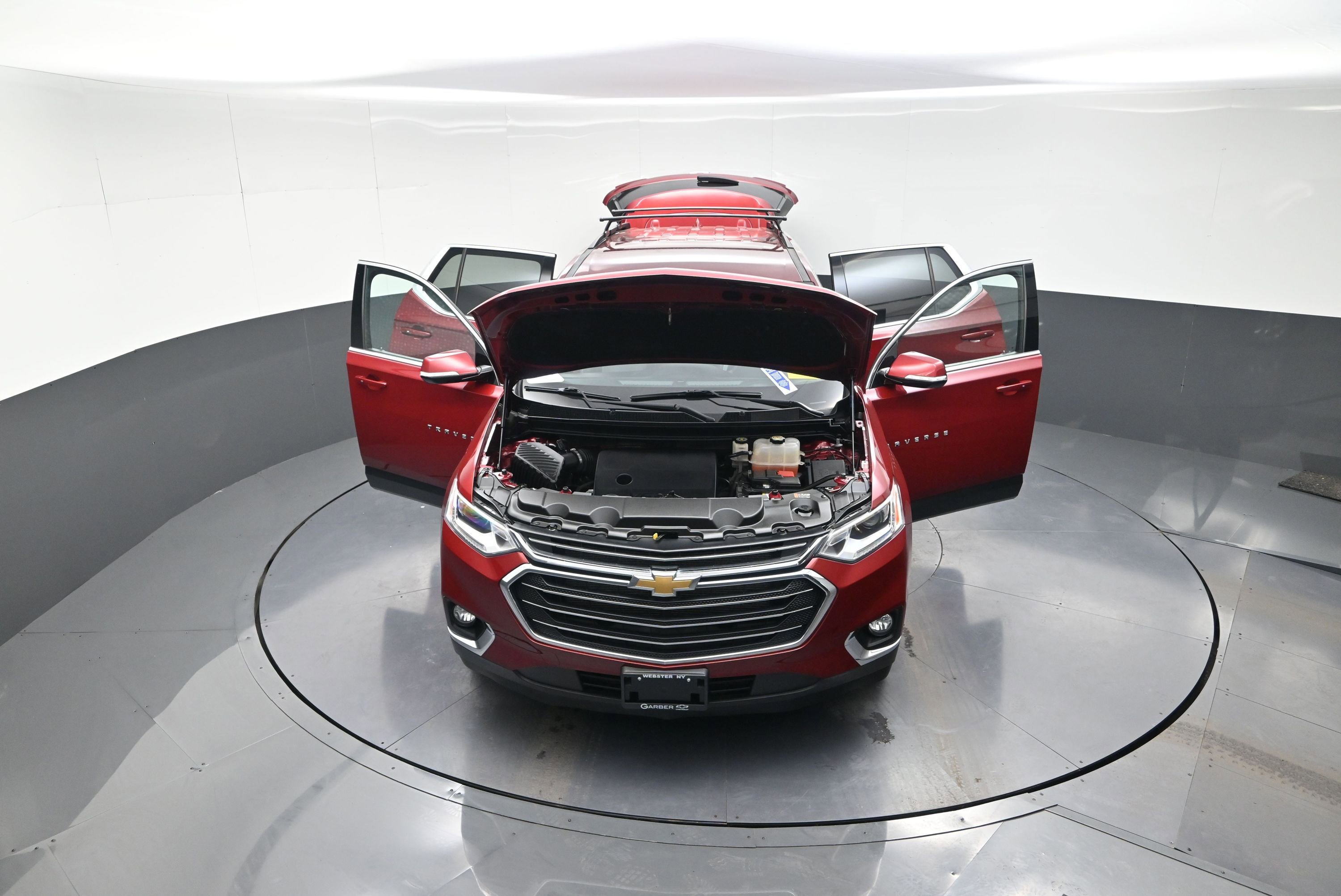 Used 2020 Chevrolet Traverse LT w/ Driver Confidence II Package image 12