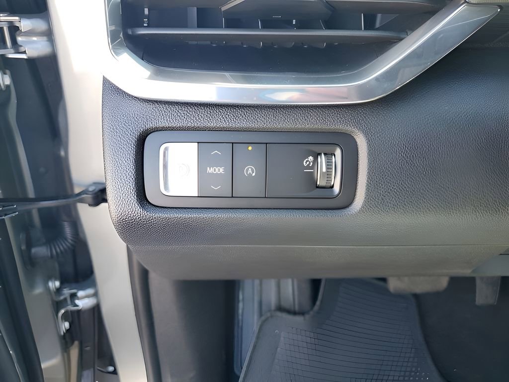 New 2026 GMC Acadia Elevation image 33