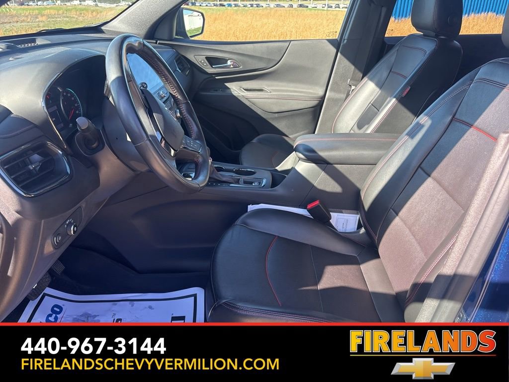 Used 2022 Chevrolet Equinox RS w/ RS Leather Package FWD image 16