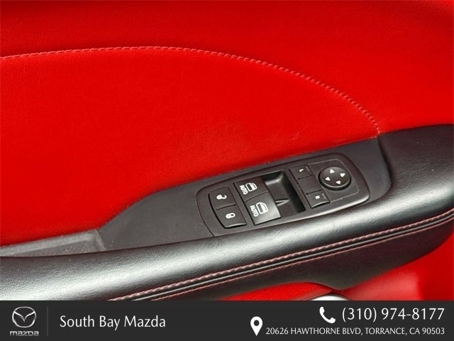 Used 2016 Dodge Challenger R/T Scat Pack w/ Leather Interior Group image 11