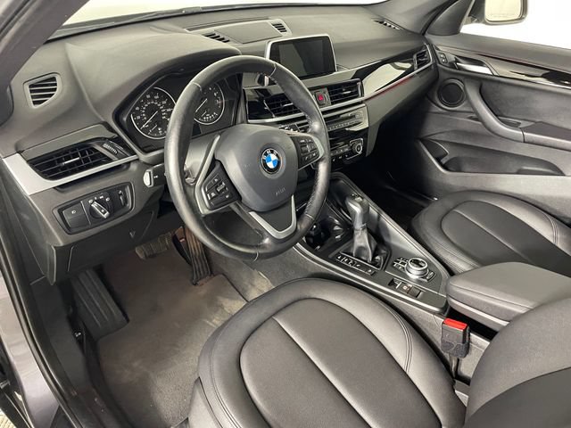 Used 2018 BMW X1 xDrive28i AWD/4WD image 3