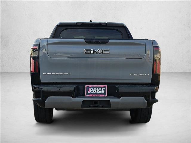 Used 2024 GMC Sierra EV Denali AWD/4WD image 5